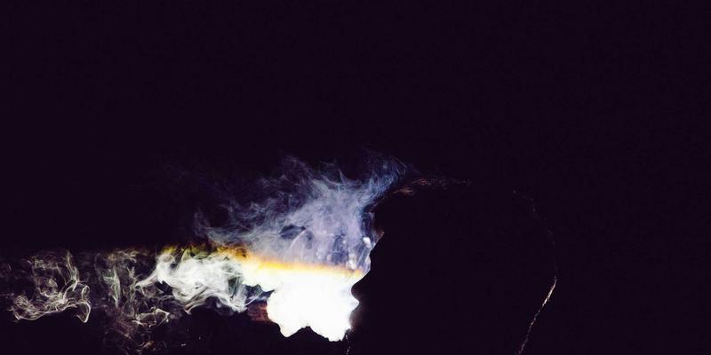 人工智能指挥决策系统的可靠性验证与国际安全影响：军事分析视角