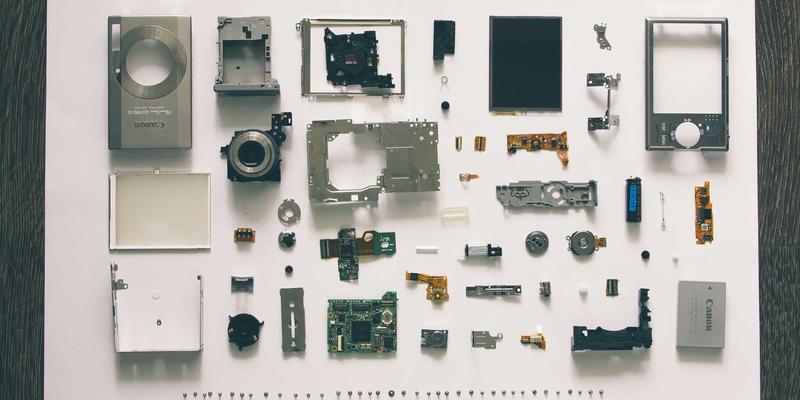 从军事历史到未来战场：人工智能在目标识别与决策辅助系统中的革命与挑战